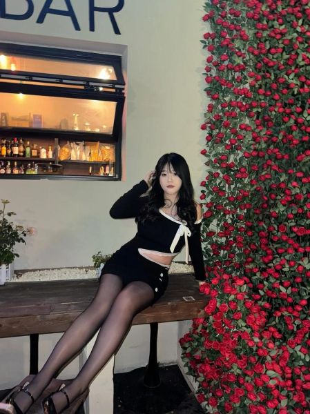 双子女1米58适合什么穿搭_双子女1米58显高技巧