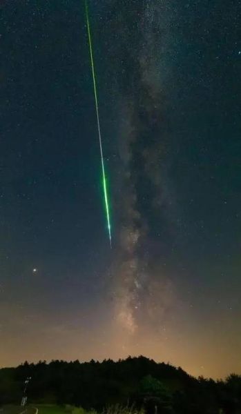 魔羯座流星雨什么时候出现_观测最佳时间