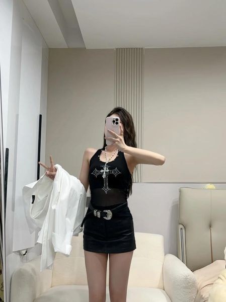 魔羯座女身材比例_如何穿搭显高