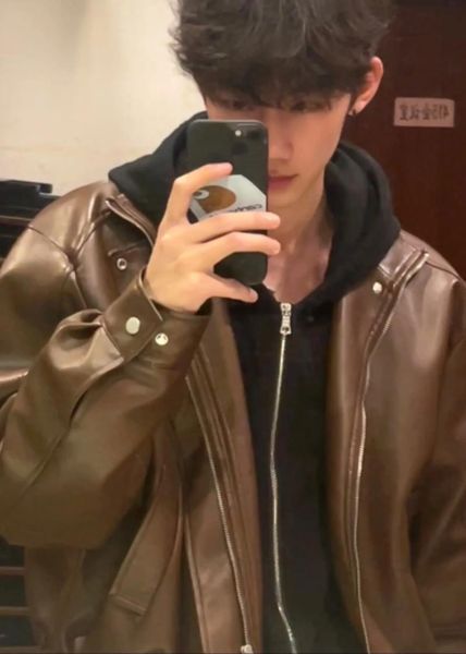 魔羯男发自拍什么意思_魔羯男发自拍暗示什么