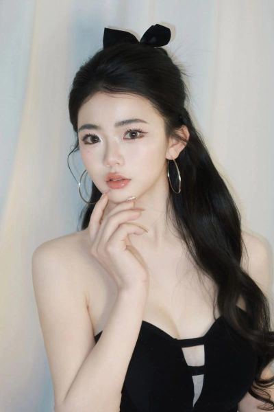 魔羯脸型适合什么发型_魔羯脸女生如何化妆