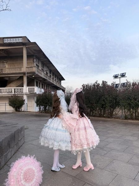 双子女楚楚可怜眼神怎么拍_拍照技巧与表情管理