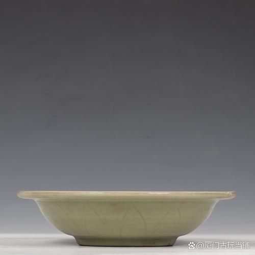 龙泉窑双鱼盘价格_龙泉窑双鱼盘鉴定方法