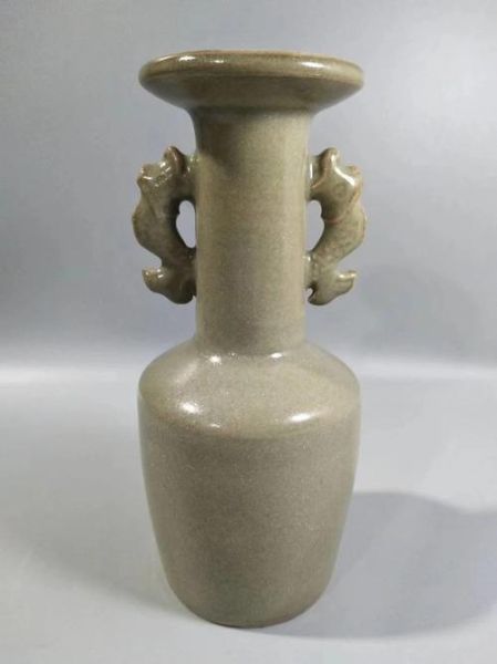 龙泉双鱼瓶是什么_龙泉双鱼瓶价格多少钱