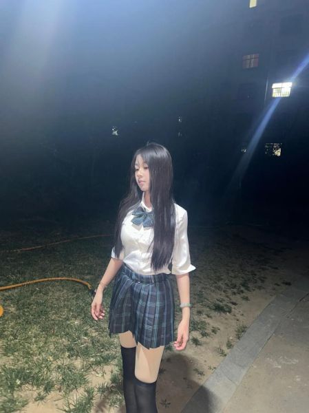 黑长直双子女性格_黑长直双子女喜欢什么类型