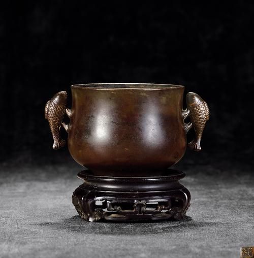 官窑双鱼炉值多少钱_官窑双鱼炉怎么鉴定