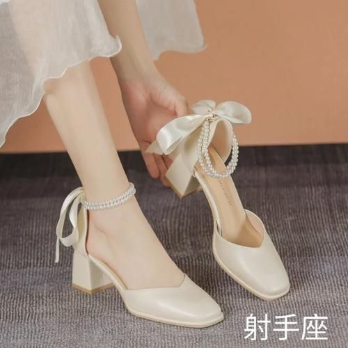 双鱼座高跟鞋怎么选_双鱼座高跟鞋图片风格解析