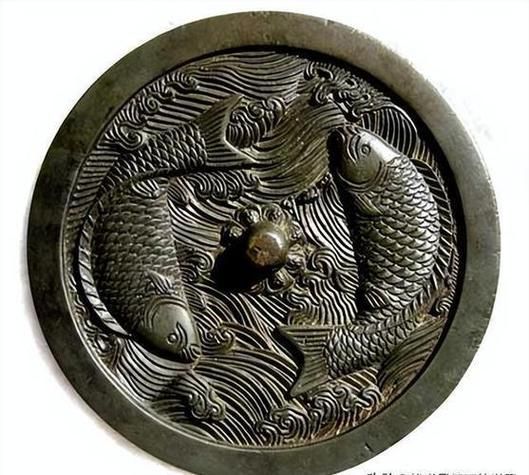 双鱼纹命运_如何解读手相中的双鱼纹