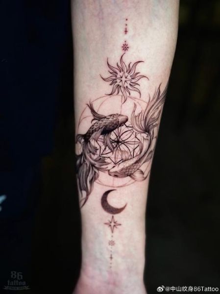 双鱼纹身图片_适合什么部位