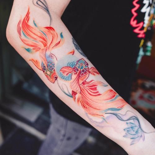 双鱼纹身图片_适合什么部位